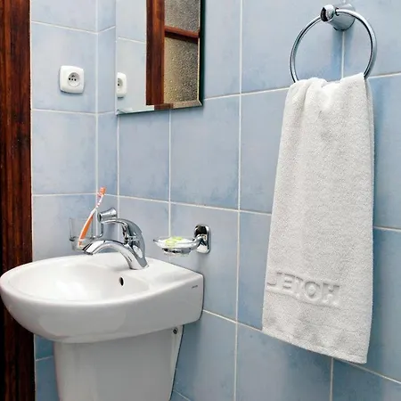 Bed & Breakfast Palacyk W Lisewie 3*