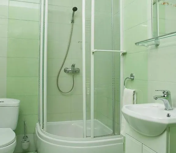 Bed & Breakfast Palacyk W Lisewie 3*