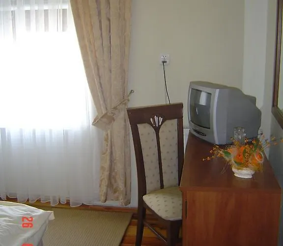 Bed & Breakfast Palacyk W Lisewie