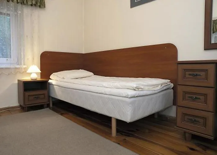 Palacyk W Lisewie Skulsk