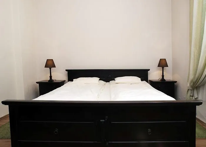 Bed & Breakfast Palacyk W Lisewie